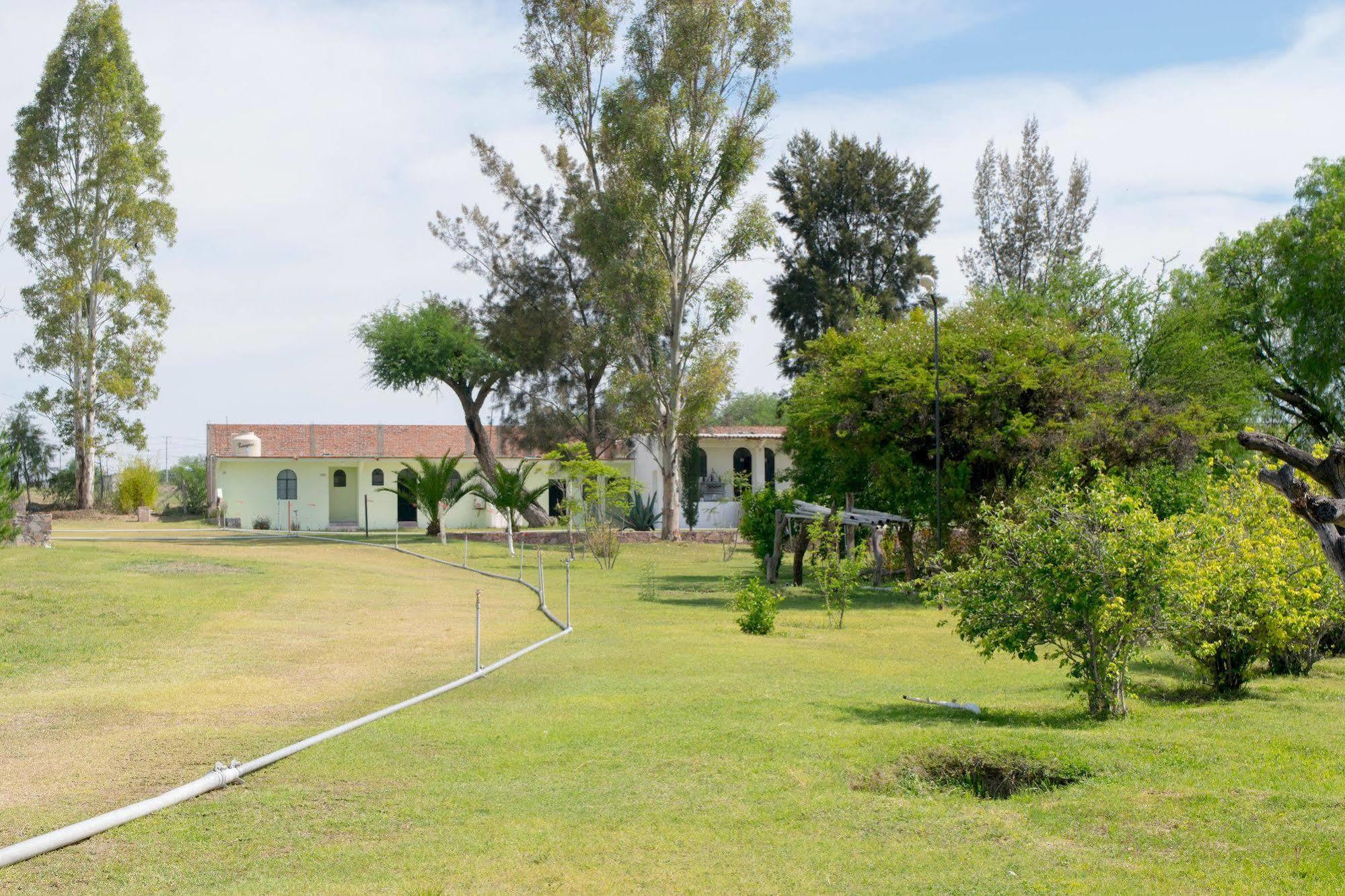Hotel Rv Park San Ramon San Miguel de Allende Ngoại thất bức ảnh